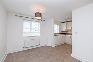 Kitchen/Dining - click for photo gallery